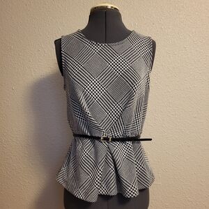 Liz Claiborne Black & White Knit Peplum Top Size Small